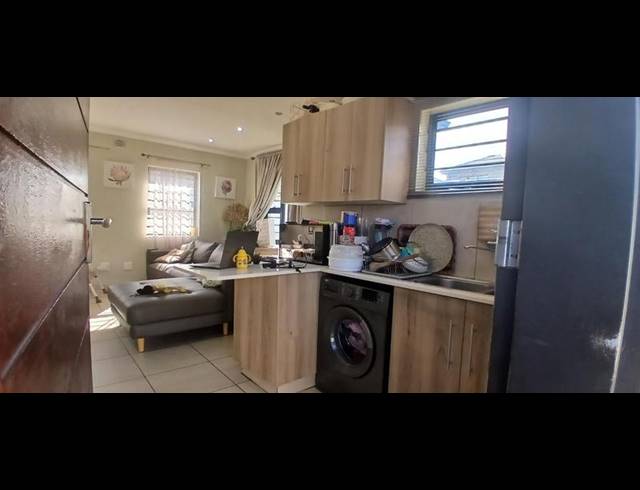 3 BEDROOM HOUSE FOR SALE IN ALBERTSDAL